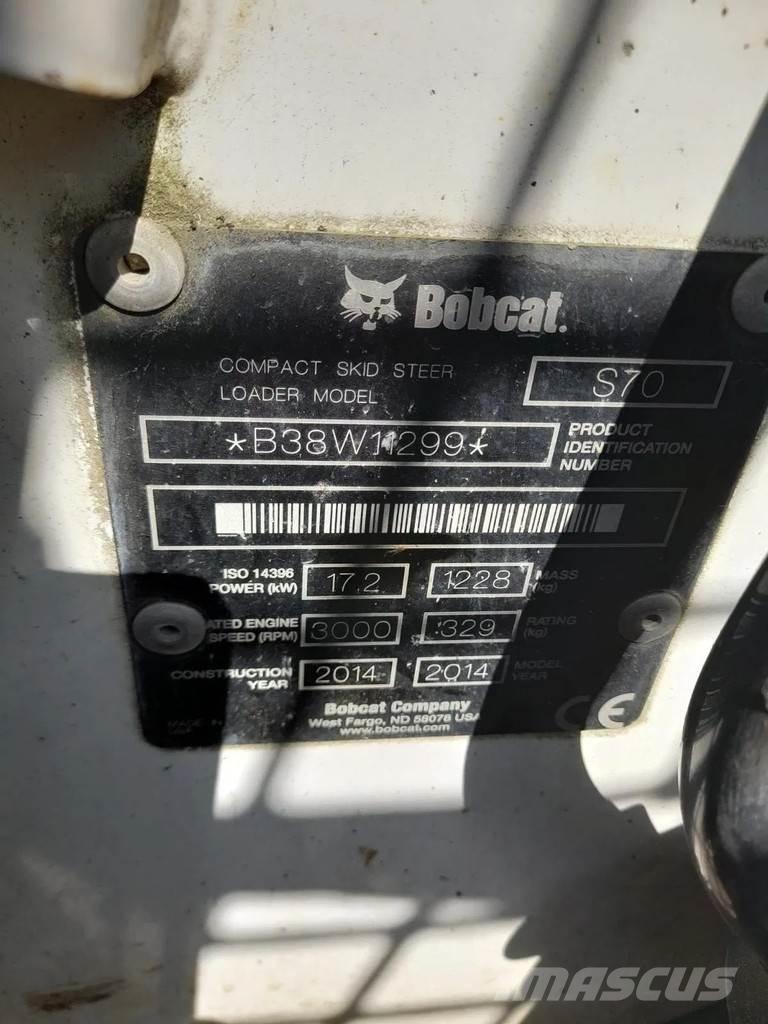 Bobcat S70 滑移装载机