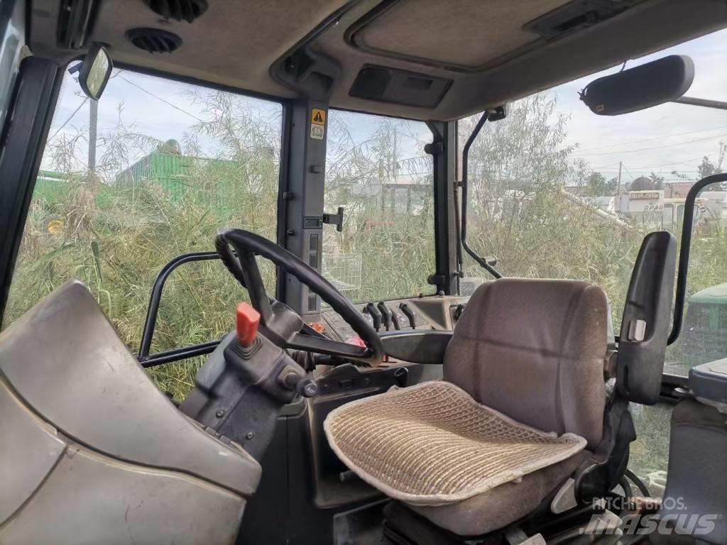 New Holland M160 拖拉机/农用车