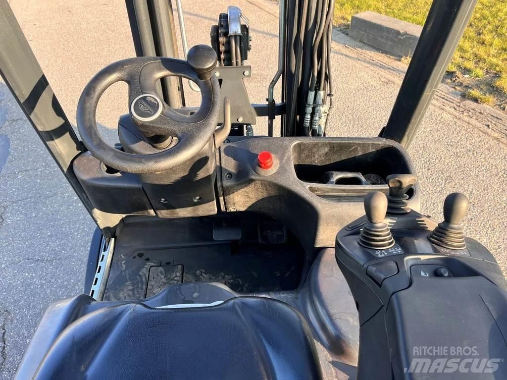 Linde E18L-02 电动叉车