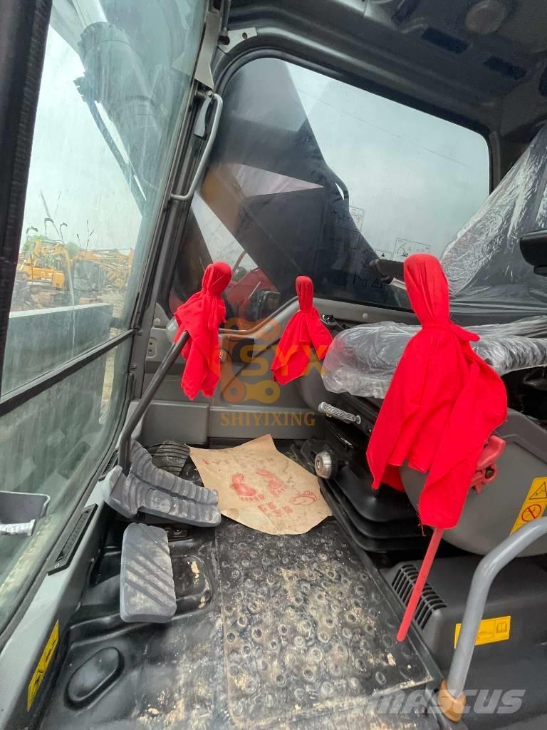 Volvo EC 240 BL 履带挖掘机