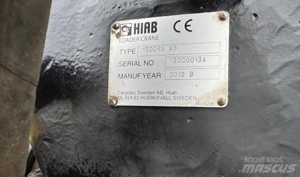 Hiab 1300RS 83 随车折臂吊
