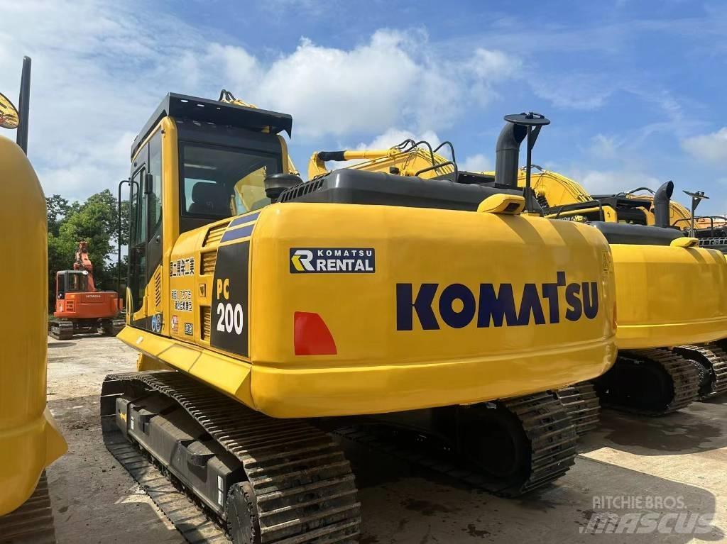 Komatsu PC 200 履带挖掘机