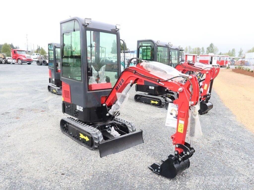Miva VA13C 小型挖掘机