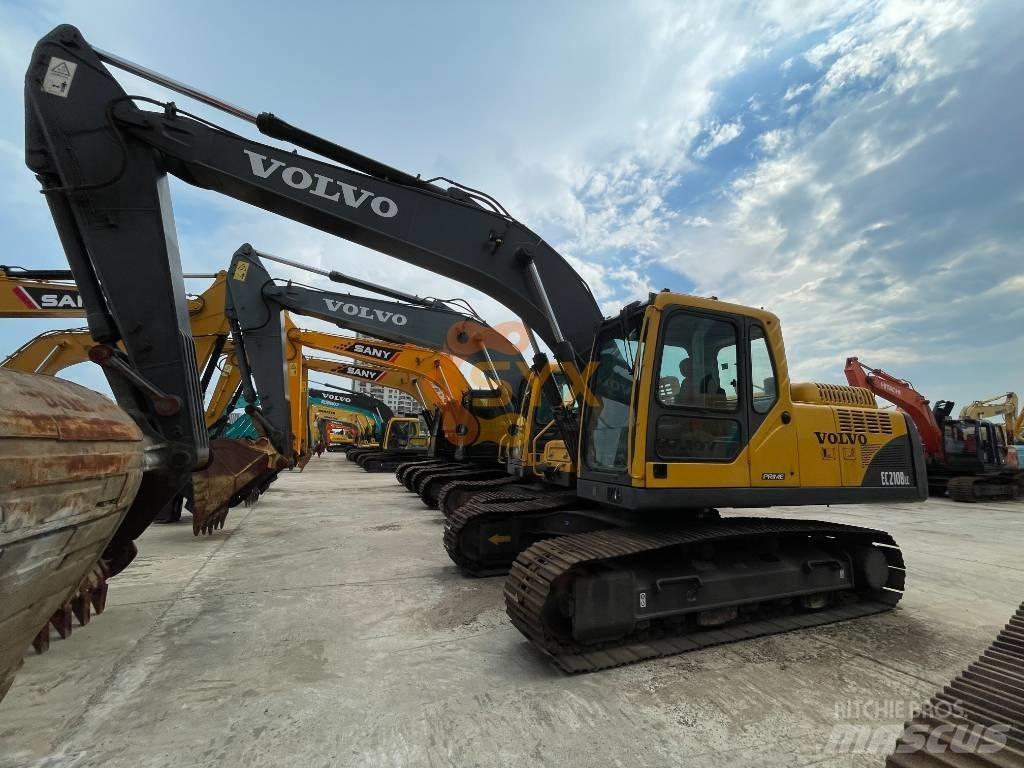 Volvo EC 210 B 履带挖掘机