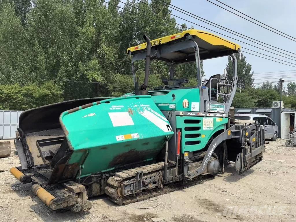 XCMG RP 453 L 沥青摊铺机