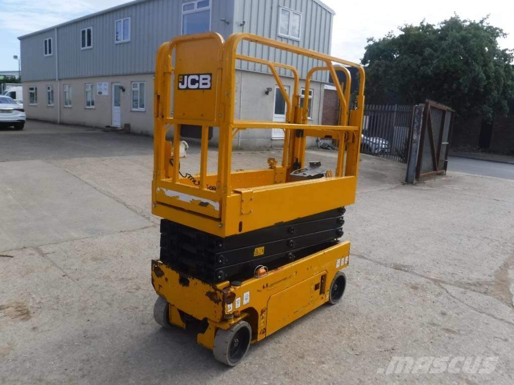 JCB S 1930 E 剪叉式升降机