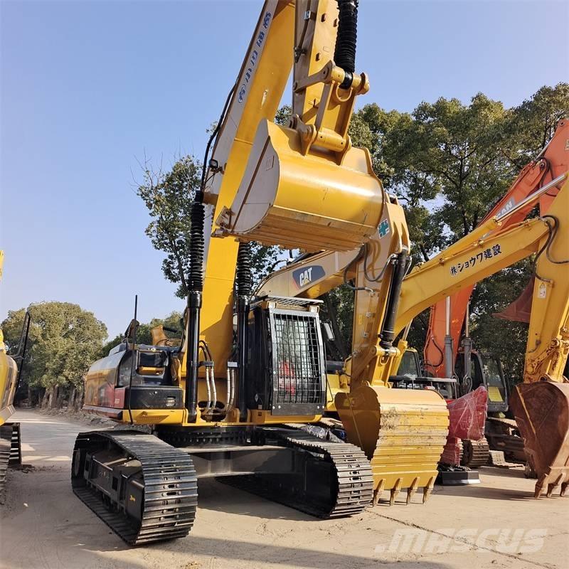 CAT 336 D2 履带挖掘机