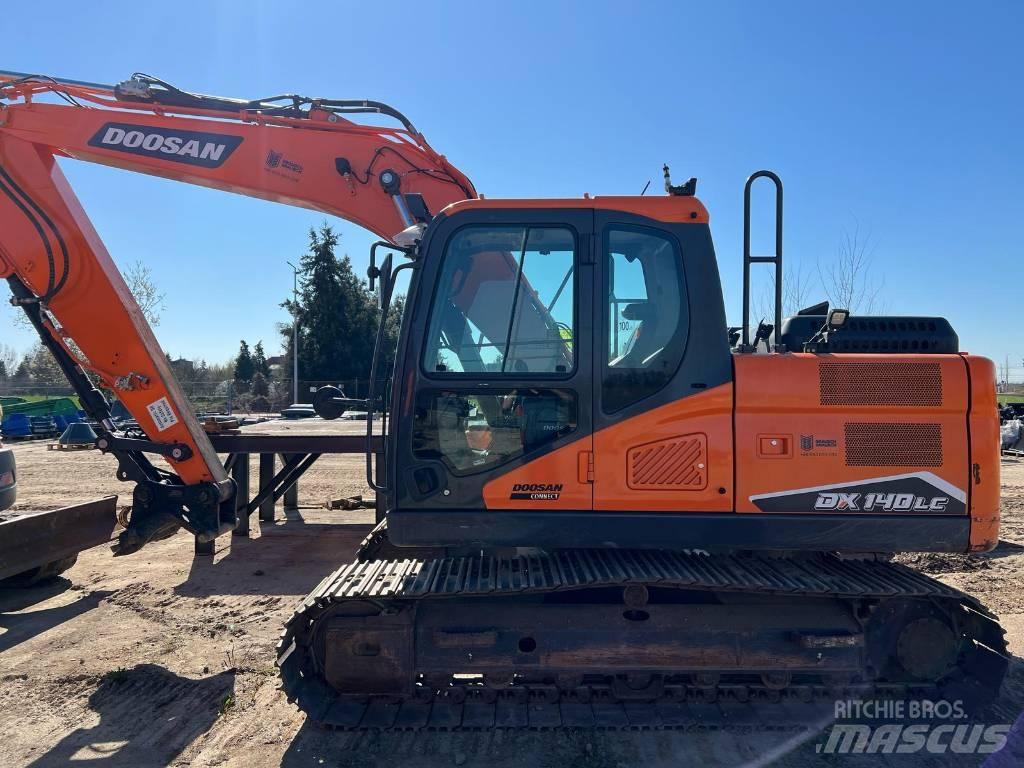 Doosan DX140LC-7 履带挖掘机