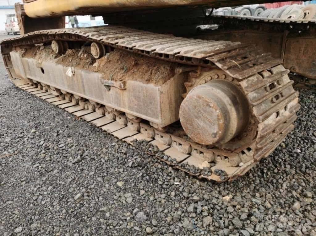 Hyundai R305LC-7 履带挖掘机