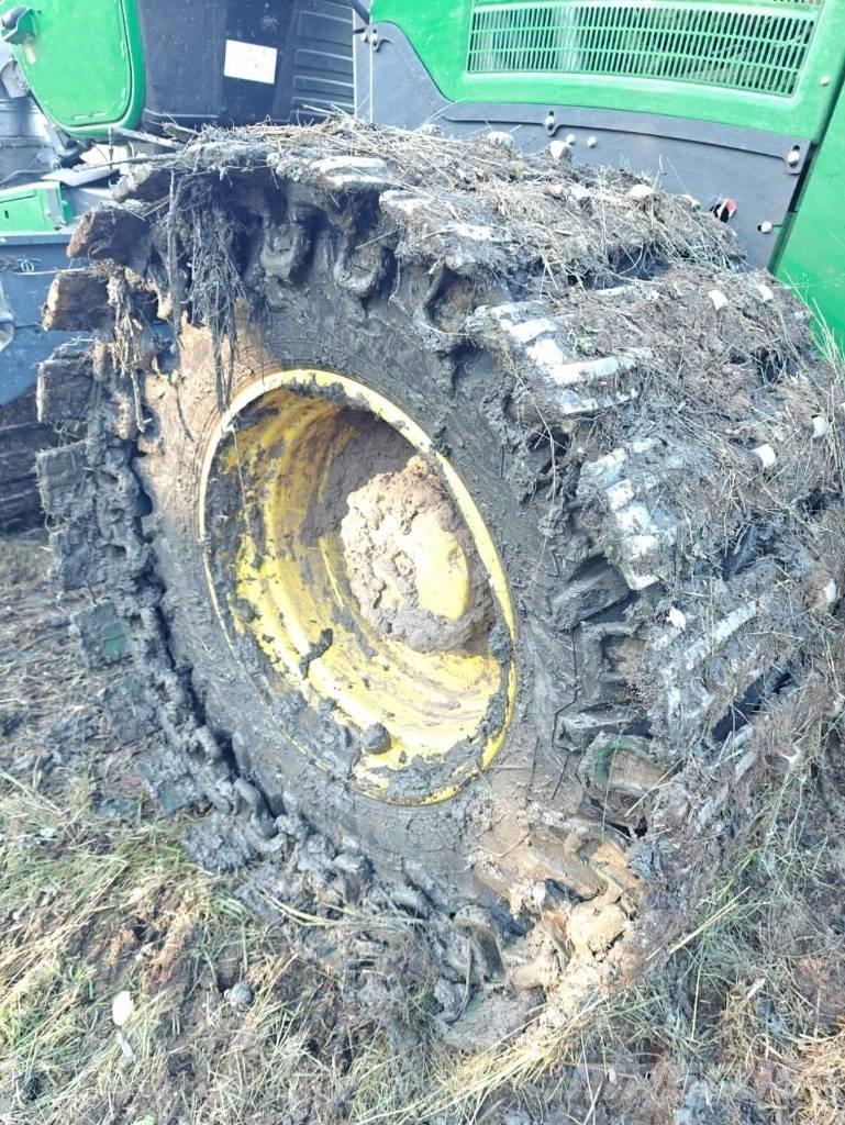 John Deere 1270 G 收割机