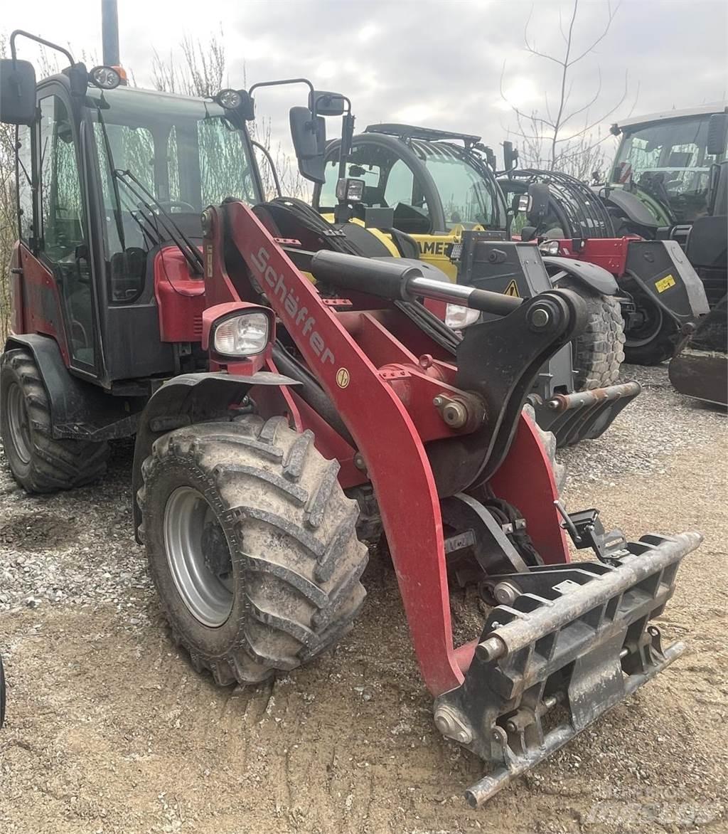 Schäffer 4670 Z 小型装载机