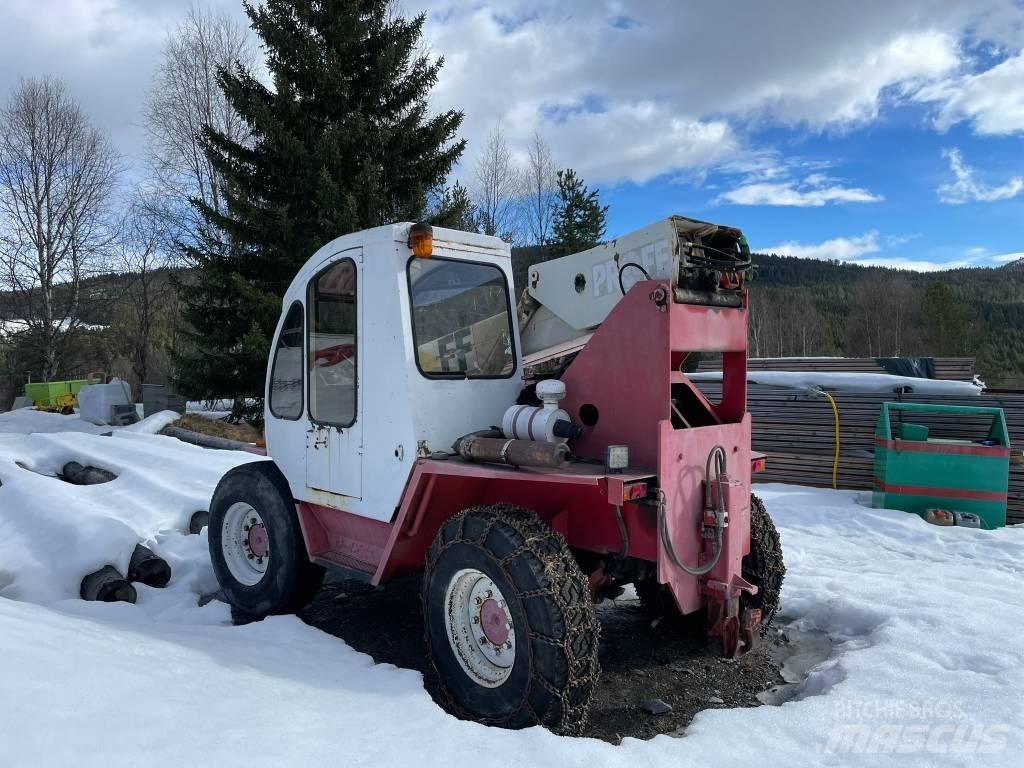 Merlo SM25 伸缩臂叉装车|叉装车