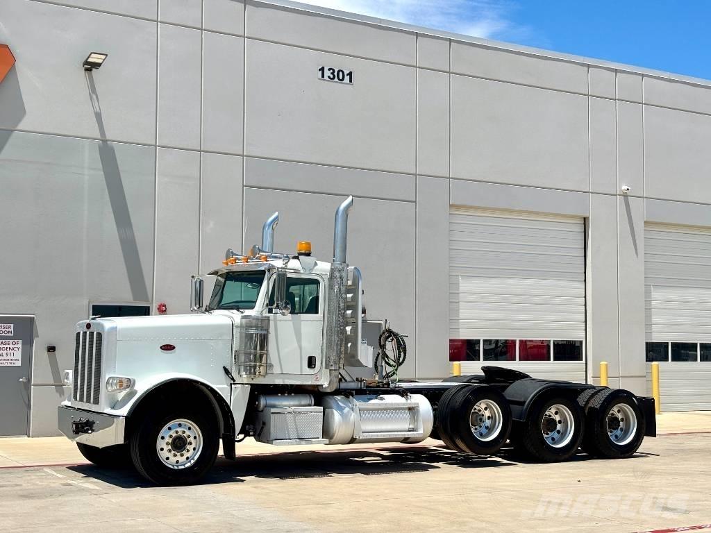 Peterbilt 389 牵引车