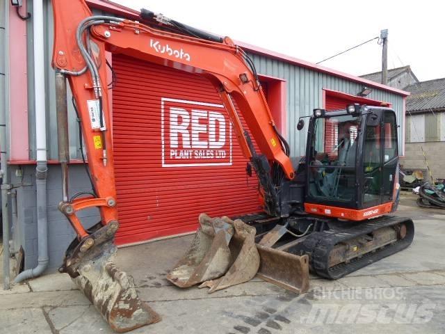 Kubota KX 080-4 中型挖掘机