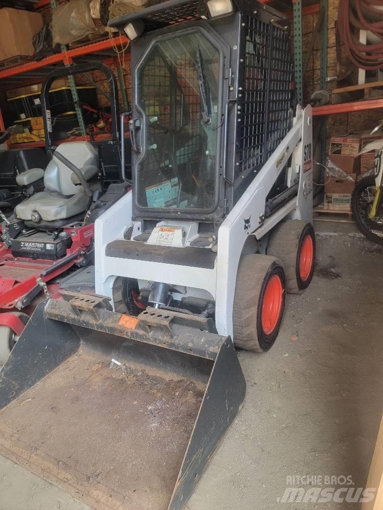 Bobcat S 70 滑移装载机
