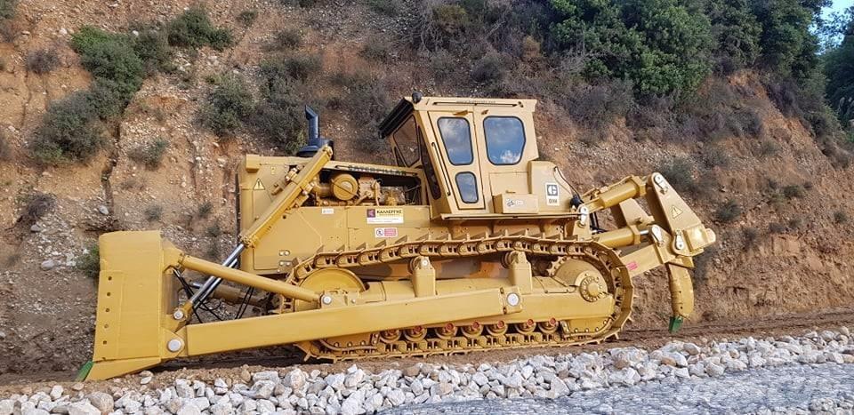 CAT D9G 履带式推土机