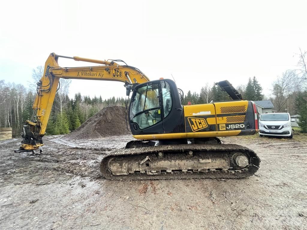 JCB JS 200 LC 履带挖掘机