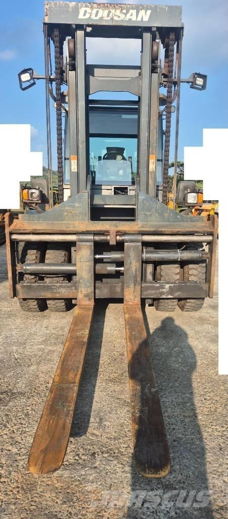 Doosan D 160 S-5 柴油叉车