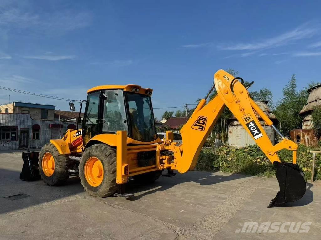 JCB 4CX 反铲装载机