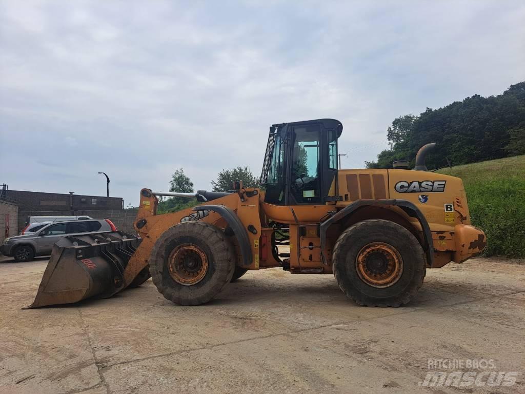 CASE 821 FXR 轮式装载机
