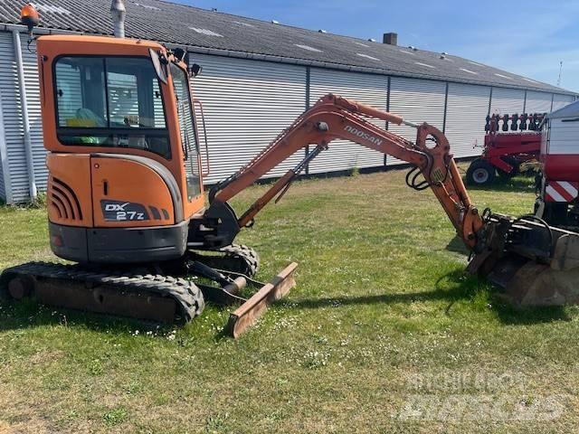 Doosan DX 27 Z 小型挖掘机
