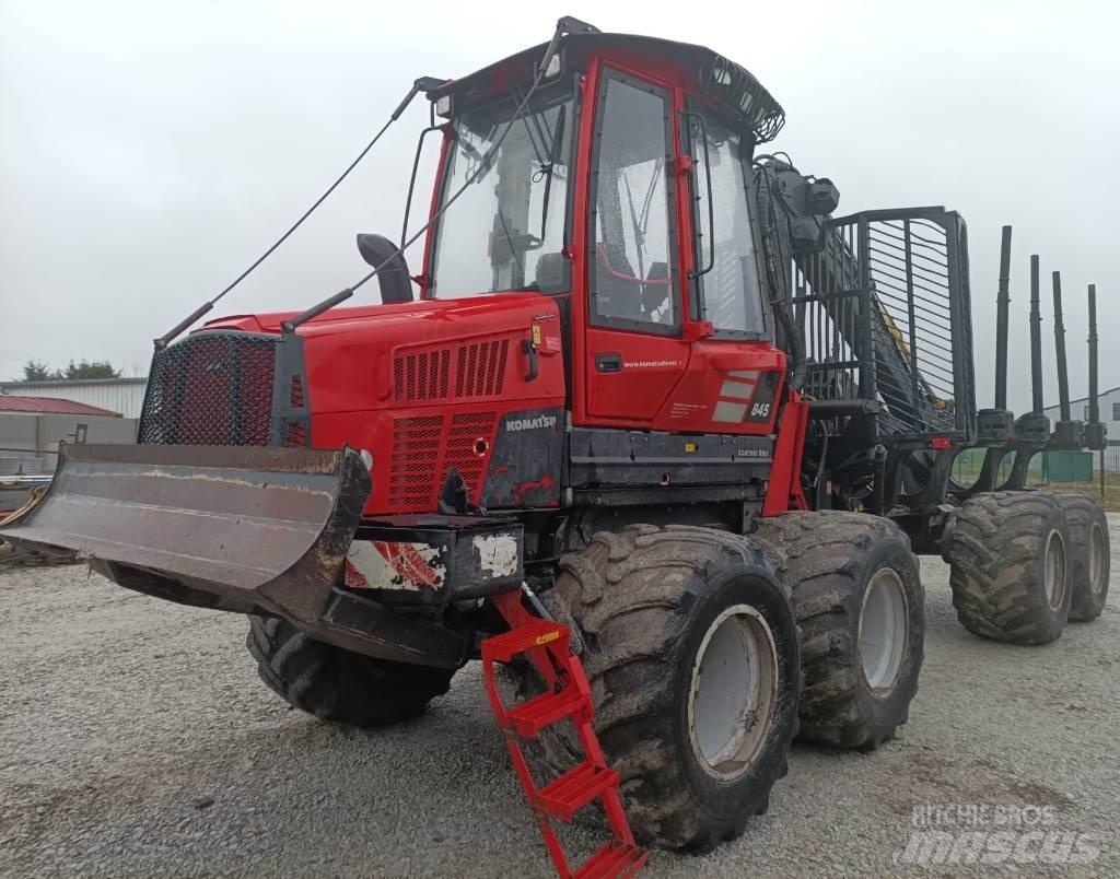 Komatsu 845 集运机