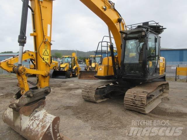 JCB JS130LC Plus+ 履带挖掘机