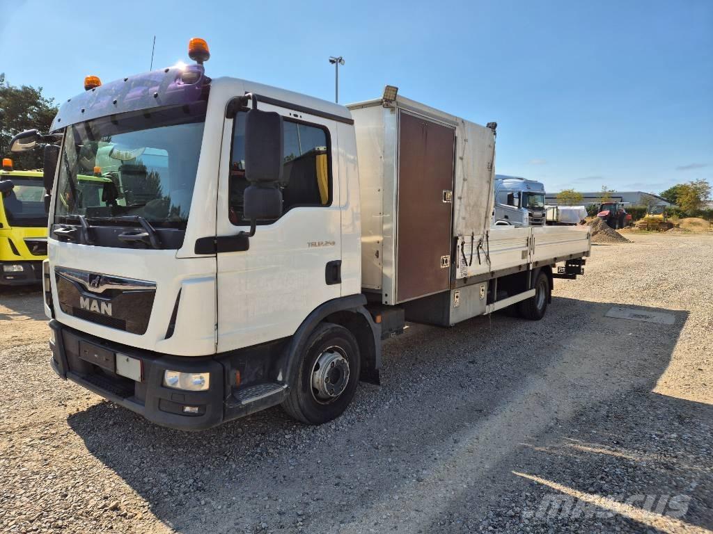 MAN TGL 12.250 4x2 平板栏板货车