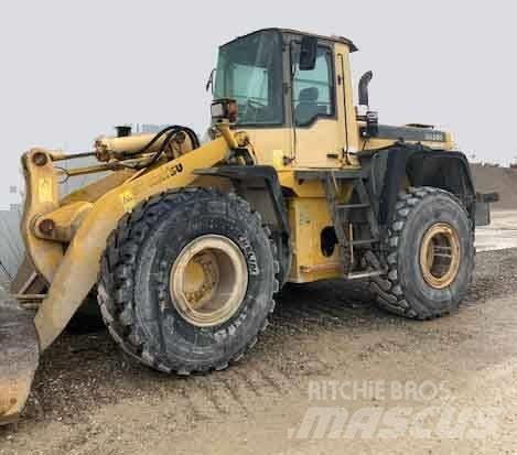 Komatsu WA 380-3 轮式装载机