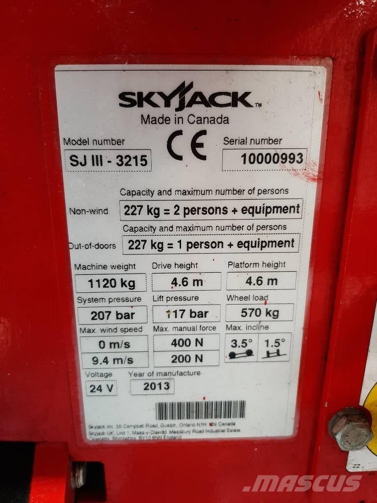 SkyJack SJIII 3215 剪叉式升降机