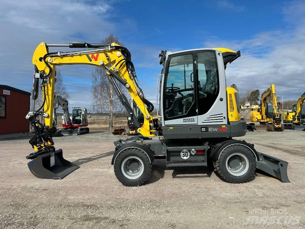 Wacker Neuson EW65 轮式挖掘机