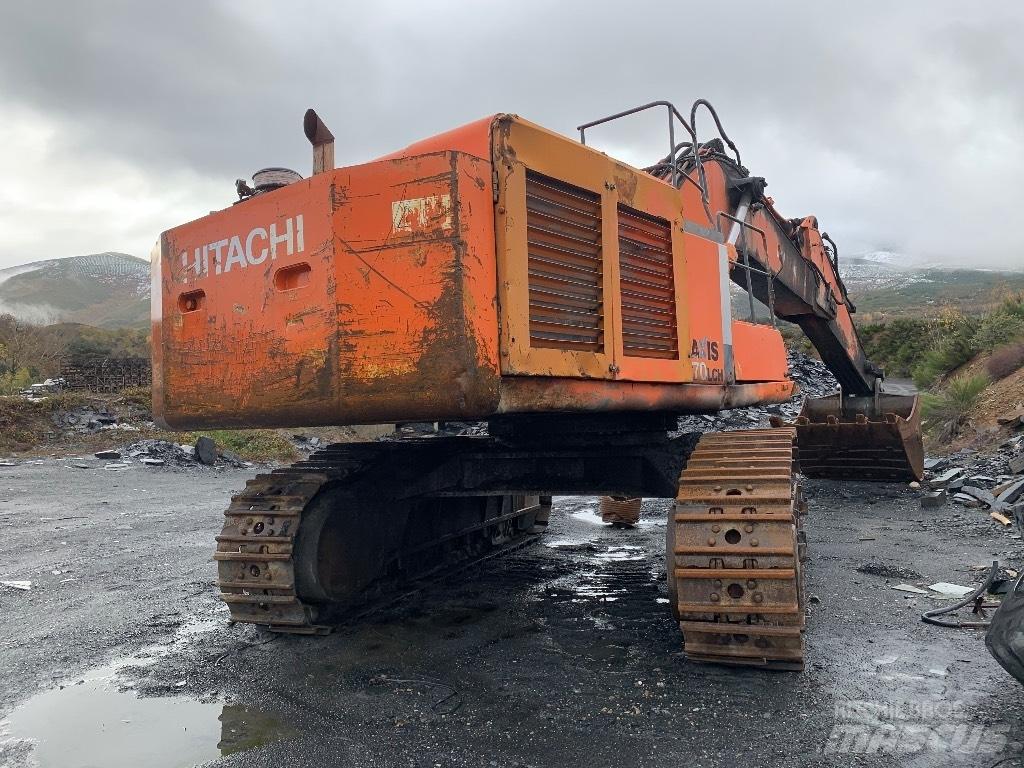 Hitachi 670 LCH-3 履带挖掘机