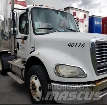 Freightliner M2 牵引车