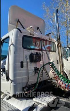 Freightliner M2 牵引车