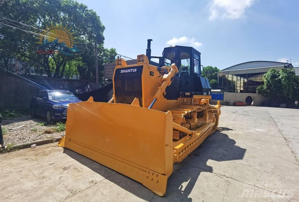 Shantui sd22 履带式推土机