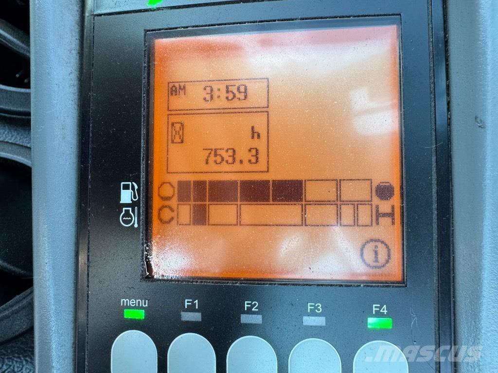 Yanmar VIO27LW (00845) 小型挖掘机