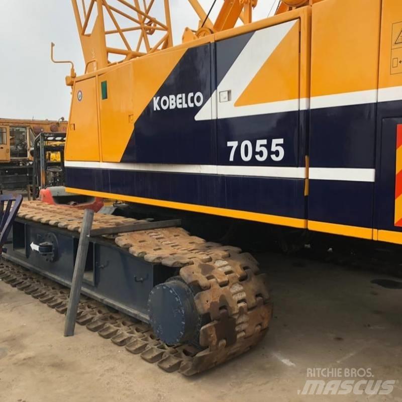 Kobelco 7055 履带起重机