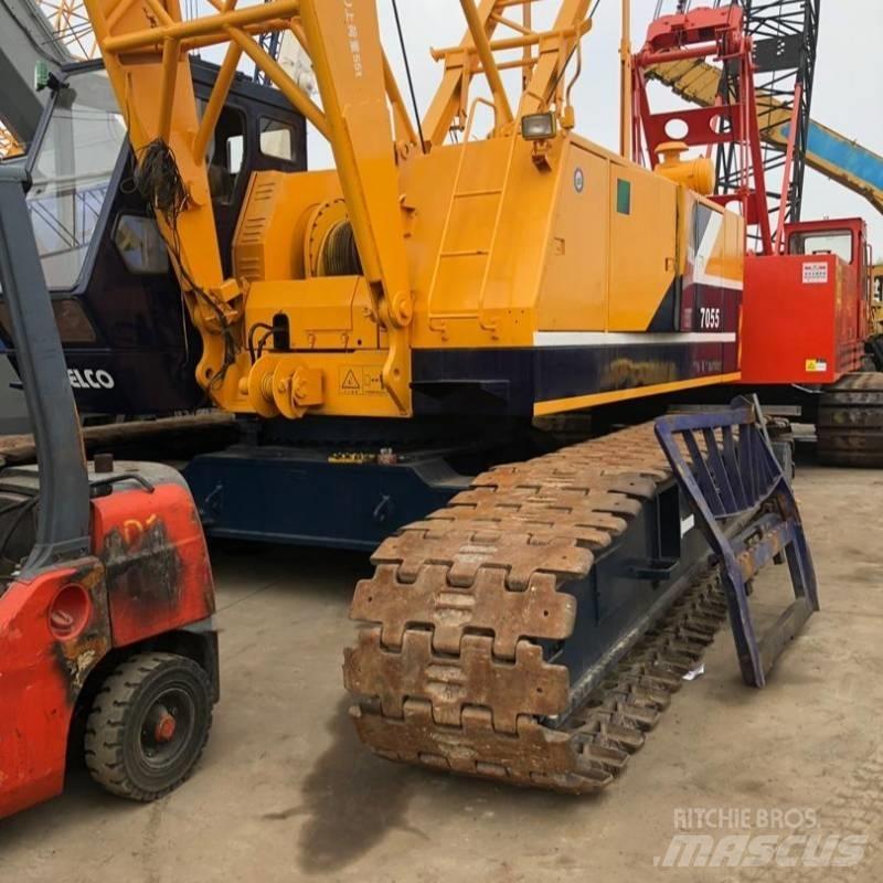 Kobelco 7055 履带起重机