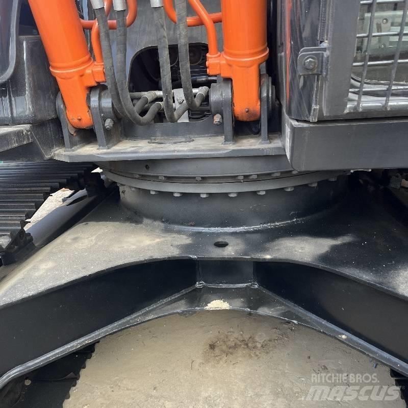 Hitachi ZX 160 履带挖掘机