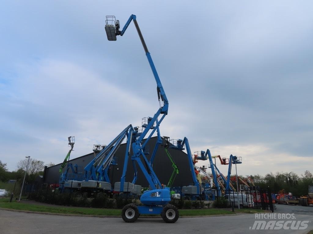 Manitou 200 ATJ 曲臂高空工作平台