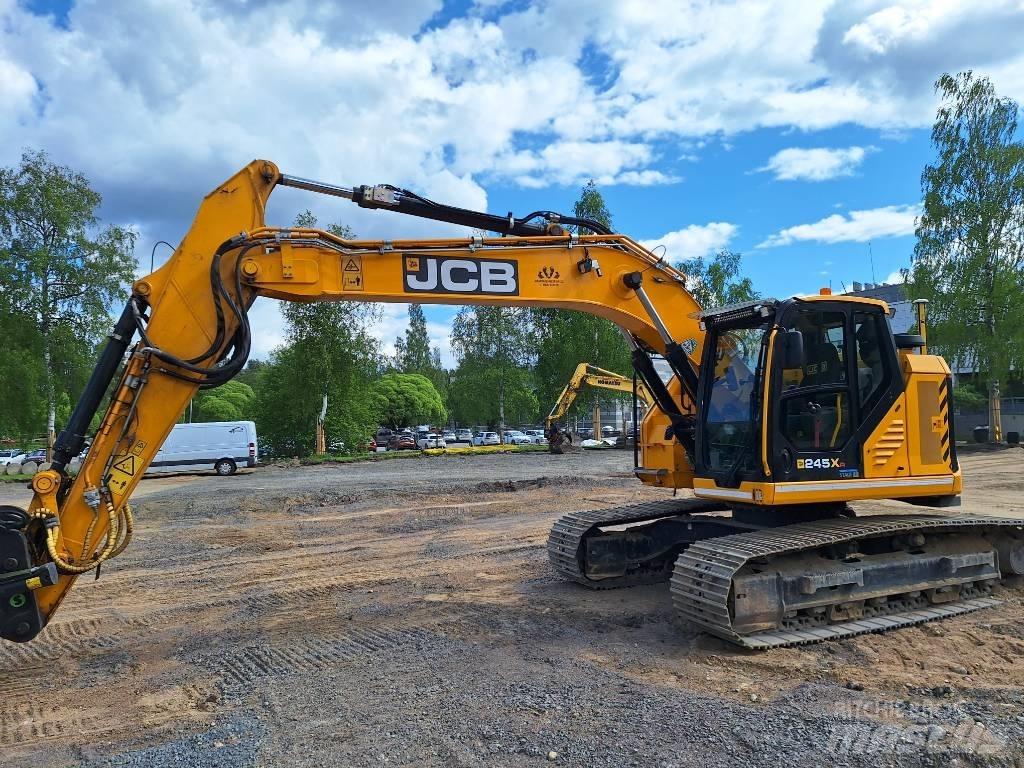 JCB 245 XR LC 履带挖掘机