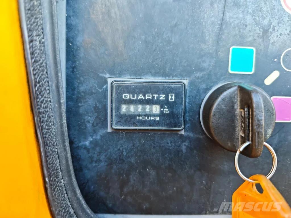 JLG 660 SJ 直臂高空工作平台