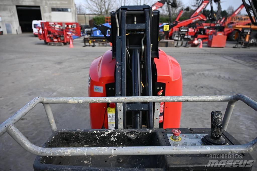 Manitou VJR 100 曲臂高空工作平台