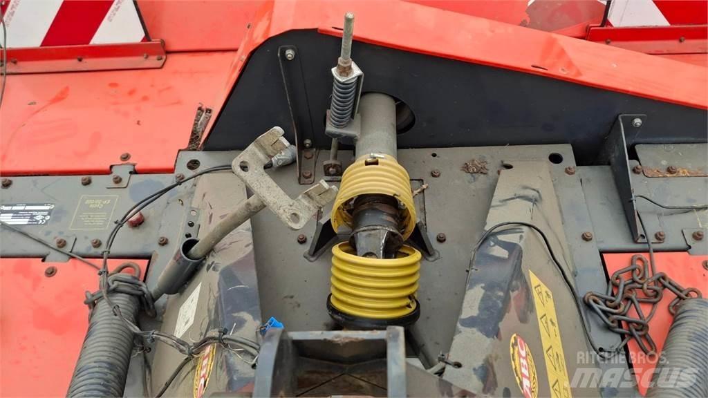 Kuhn PZ 300 F 割草调节装置