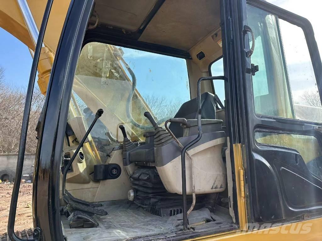 CAT 320 C L 履带挖掘机