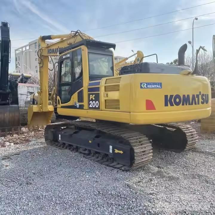 Komatsu PC200-8 履带挖掘机