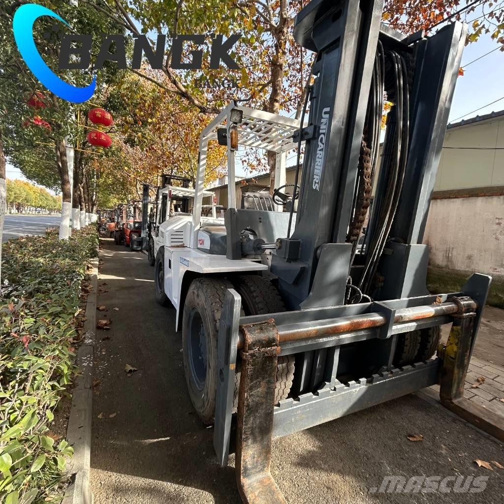 TCM FD100 柴油叉车