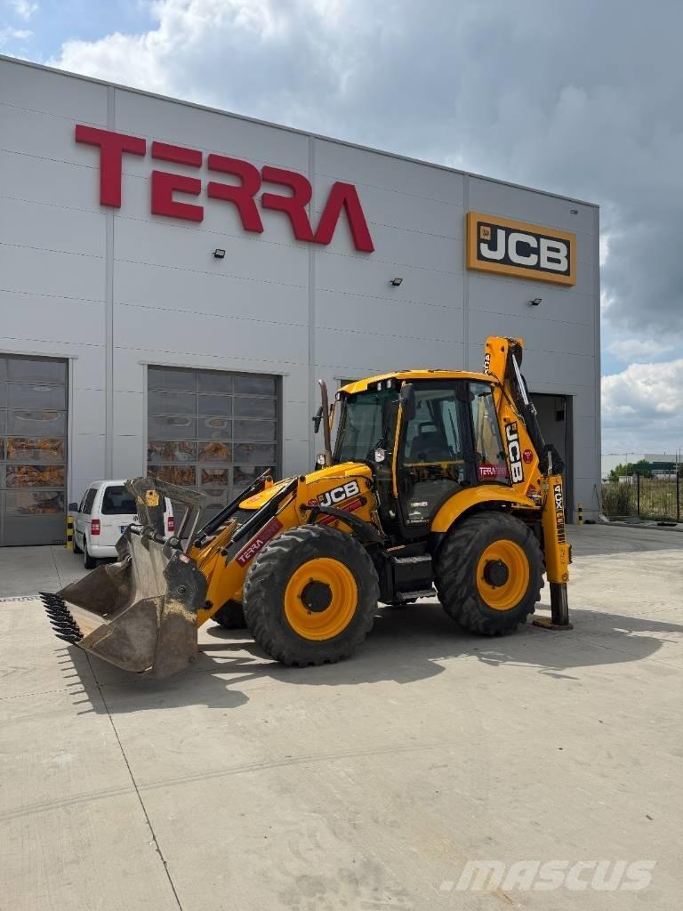 JCB 4 CX Pro 反铲装载机