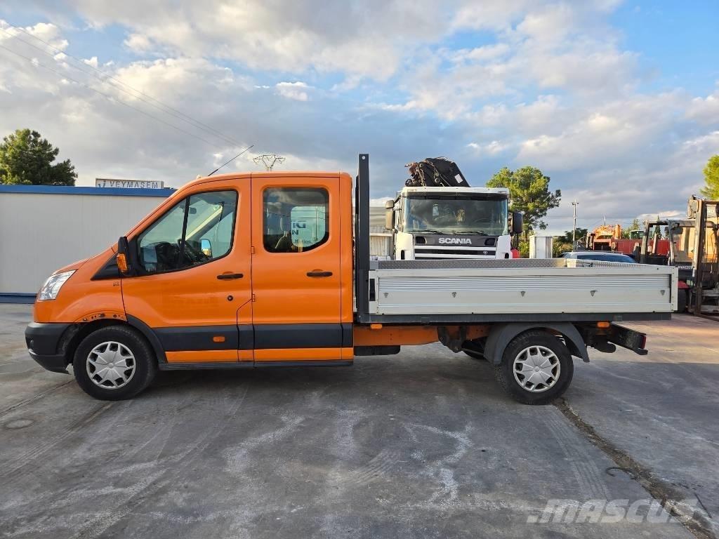 Ford Transit 皮卡车