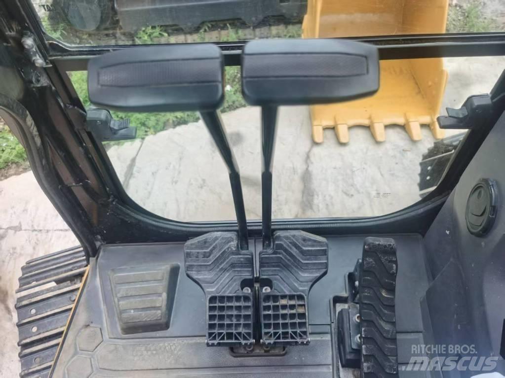 CAT 307 .5 小型挖掘机
